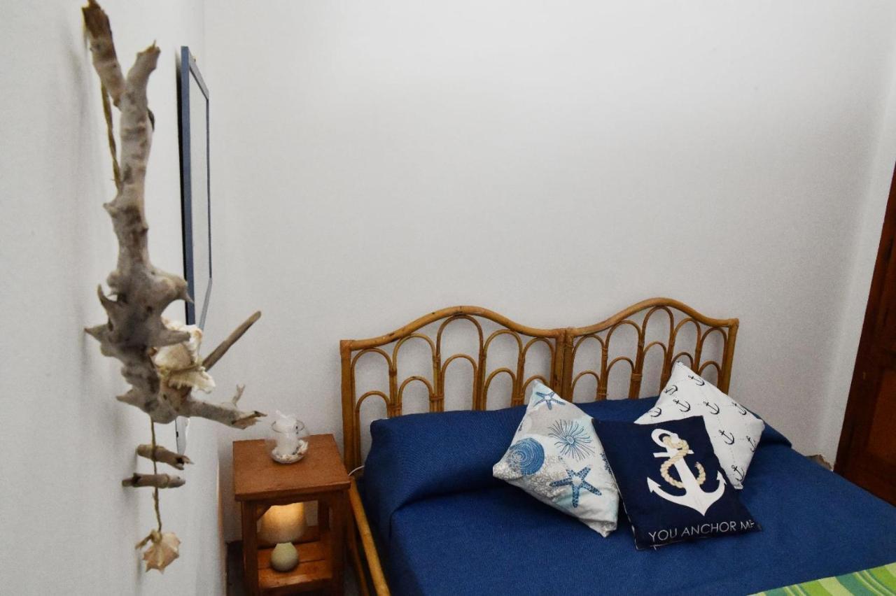 Villino Il Melograno Βίλα Torre Specchia Ruggeri Εξωτερικό φωτογραφία